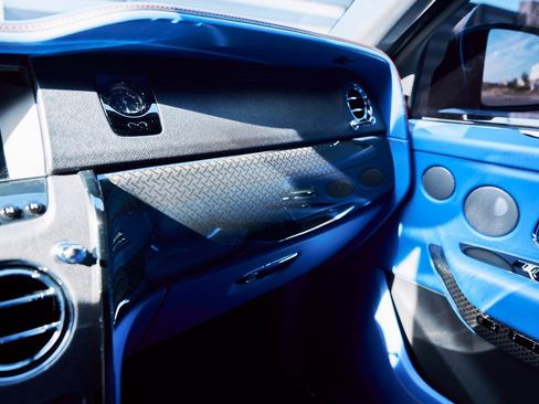 Used 2021 Rolls-Royce Cullinan Black Badge image 85