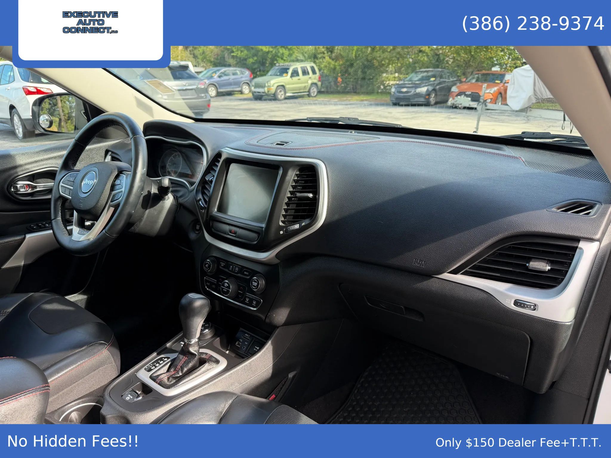 Used 2017 Jeep Cherokee Trailhawk w/ Comfort/Convenience Group AWD/4WD image 17