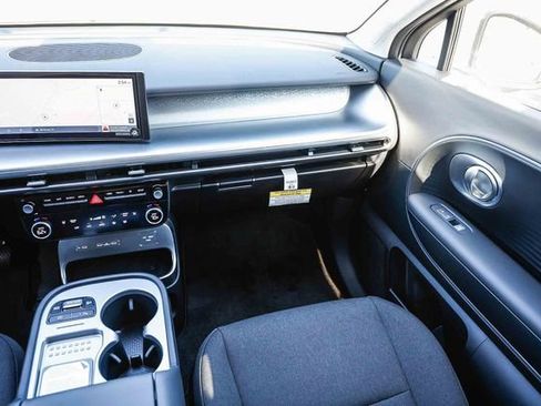 New 2026 Hyundai Ioniq 9 S image 18