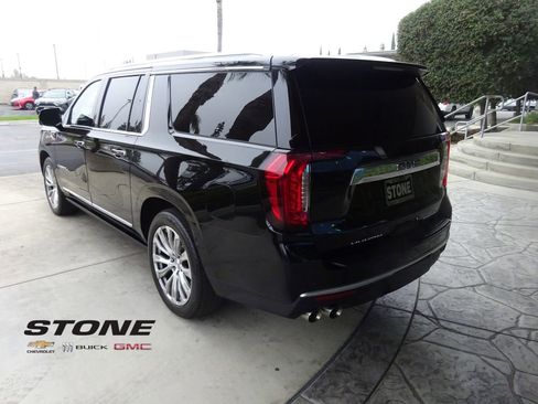 Used 2022 GMC Yukon XL Denali w/ Max Trailering Package image 6