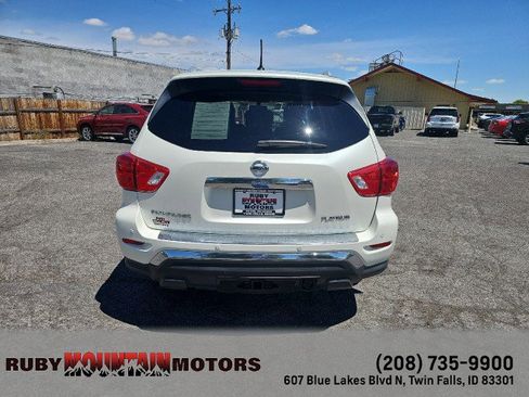 Used 2018 Nissan Pathfinder Platinum FWD image 6