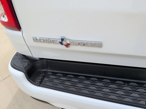 Used 2019 RAM 1500 Big Horn RWD image 43
