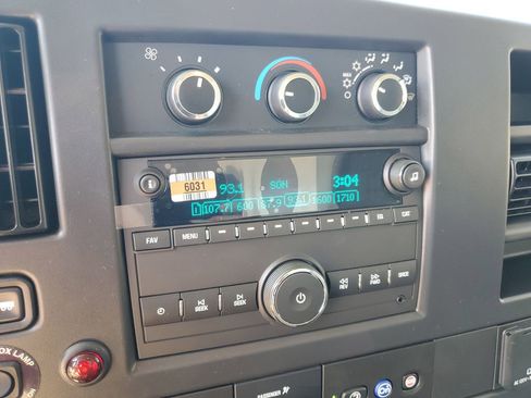 New 2026 Chevrolet Express 3500 w/ Power Convenience Package image 18