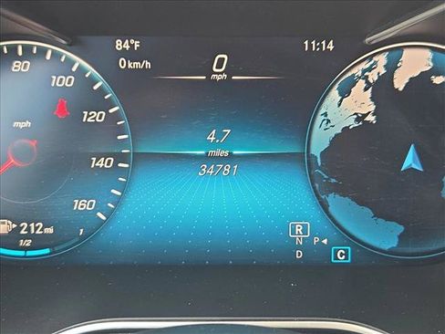 Used 2022 Mercedes-Benz GLC 300 4MATIC image 11