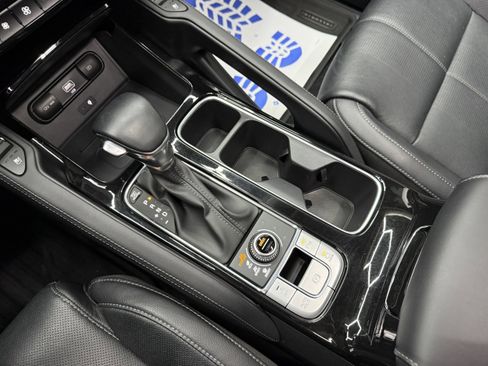 Used 2022 Kia Telluride SX image 23