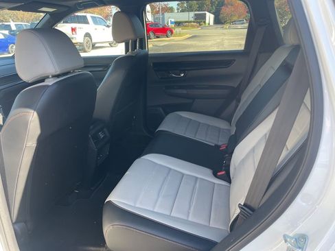 Used 2024 Honda CR-V Sport Touring image 11