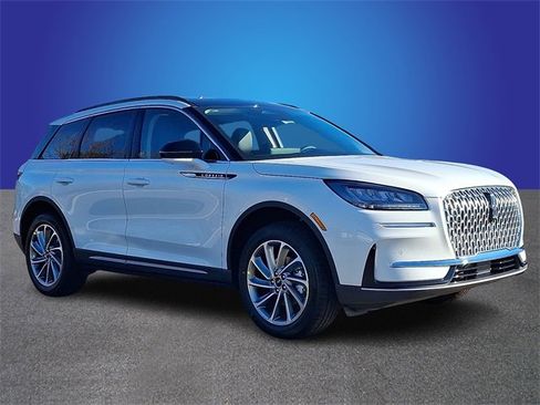 New 2026 Lincoln Corsair Premiere image 2