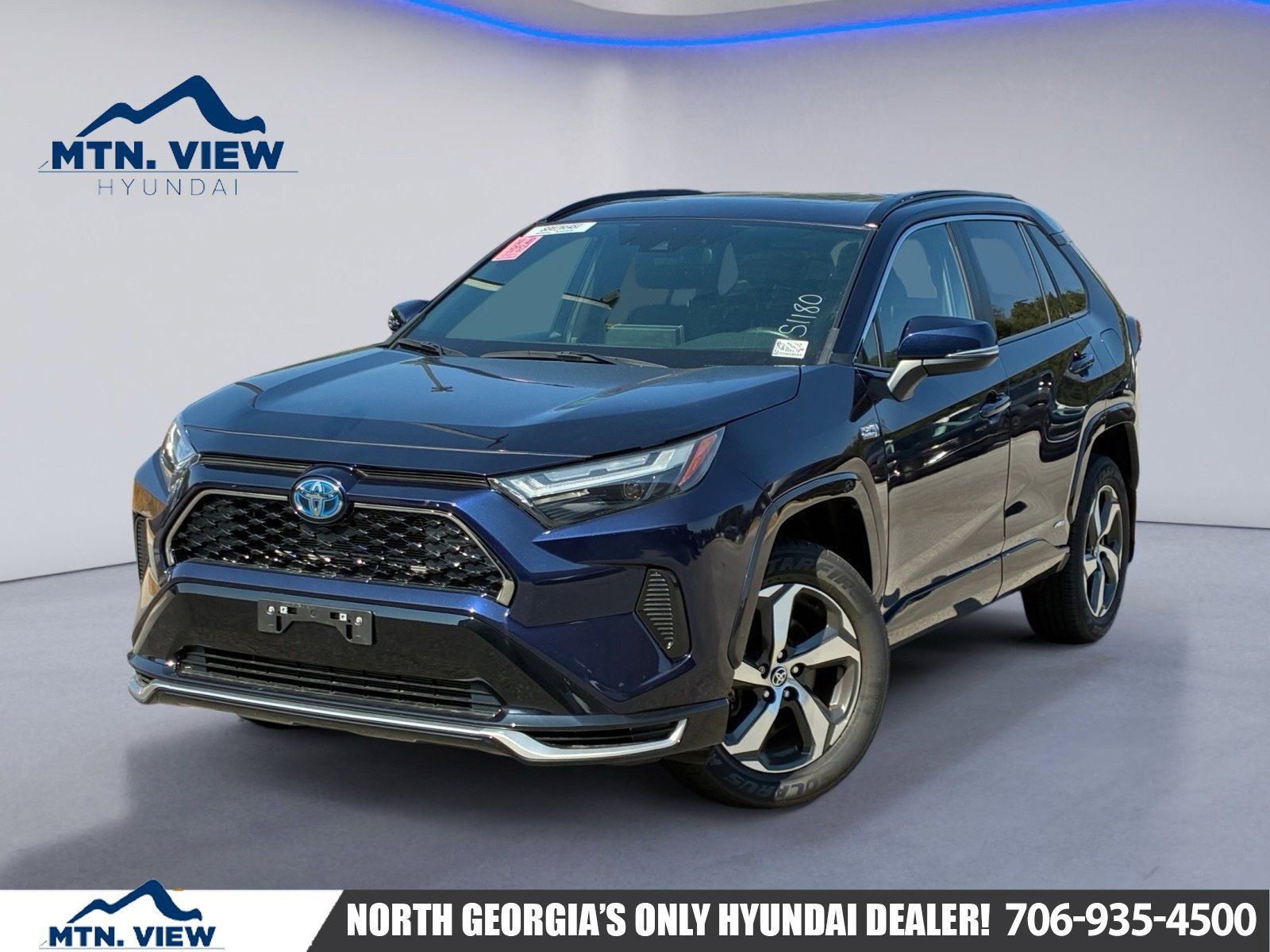 Used 2024 Toyota RAV4 SE w/ Weather & Moonroof Package AWD/4WD image 1