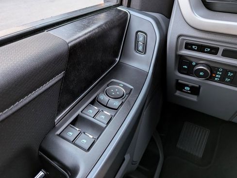 Used 2022 Ford F150 XLT w/ Equipment Group 302A High image 24