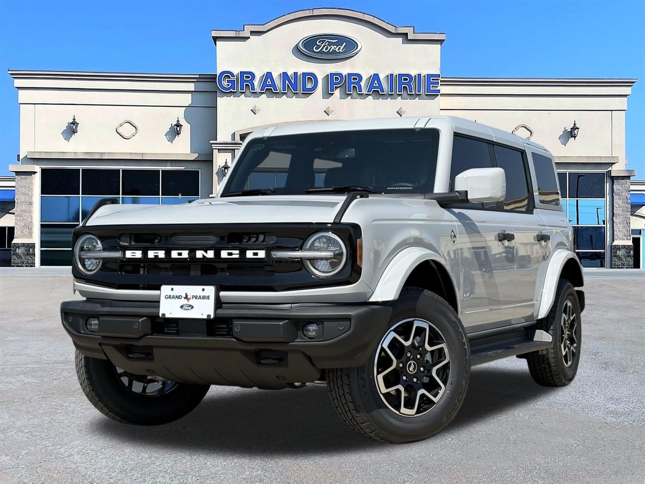 Used 2026 Ford Bronco Outer Banks AWD/4WD image 1