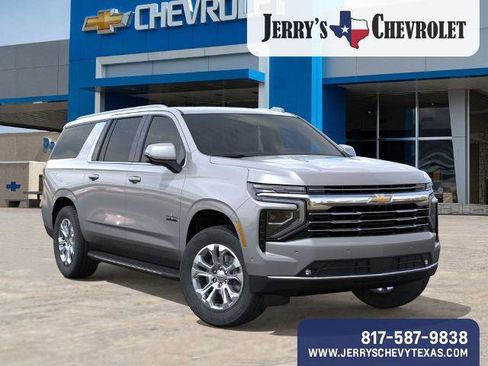 New 2026 Chevrolet Suburban LT w/ Comfort Package image 9