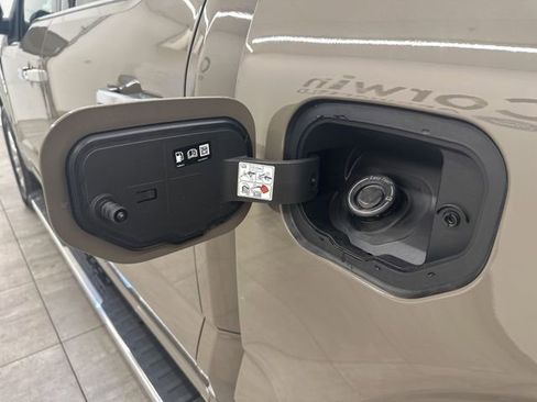 New 2025 Ford F150 Lariat w/ Equipment Group 501A Mid image 49