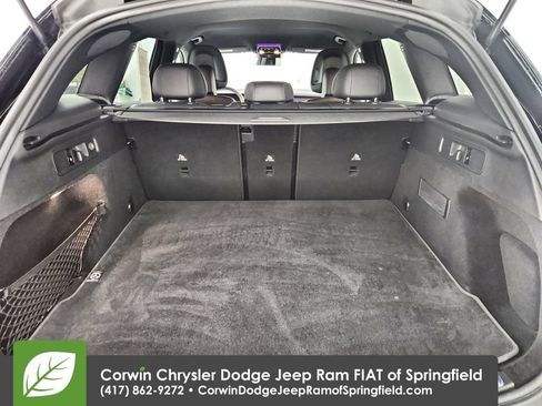Used 2023 Mercedes-Benz GLC 300 4MATIC image 31