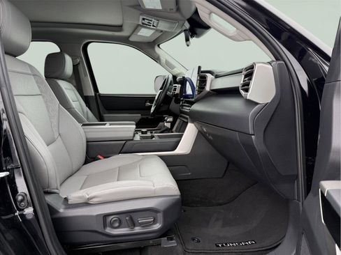 Used 2022 Toyota Tundra Limited image 25