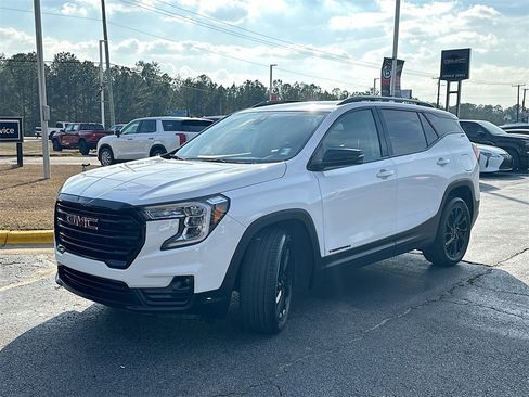 Used 2023 GMC Terrain SLT w/ Elevation Edition image 2