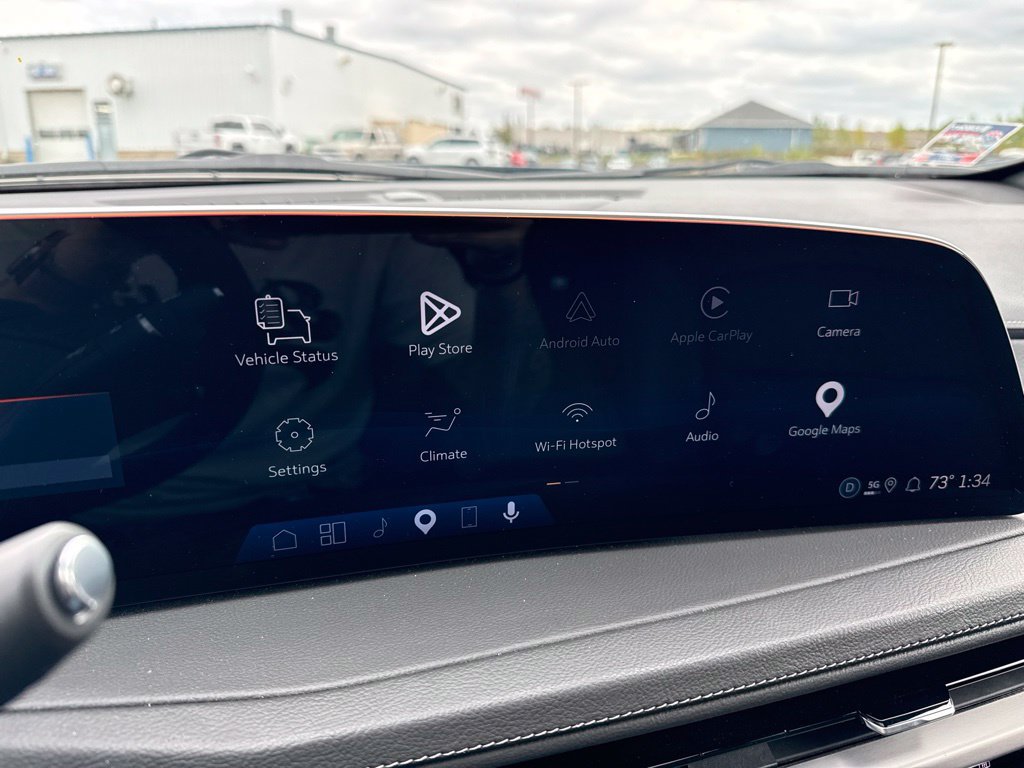 Used 2025 Cadillac XT4 Premium Luxury AWD/4WD image 13