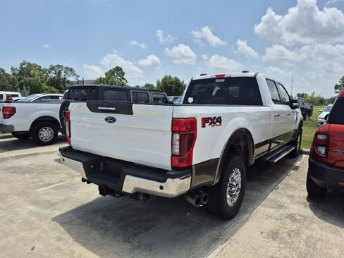 Used 2022 Ford F350 Lariat w/ Chrome Package AWD/4WD image 3