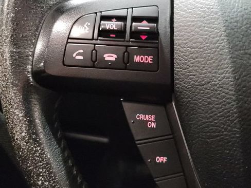 Used 2013 MAZDA MAZDA3 i Touring FWD image 25