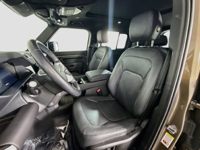 Used 2024 Land Rover Defender 110 S AWD/4WD image 21