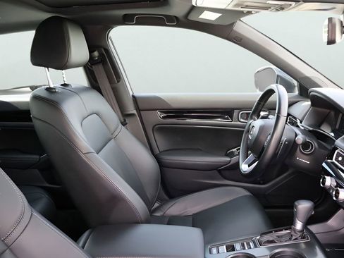 Used 2025 Honda Civic Sport Touring image 11