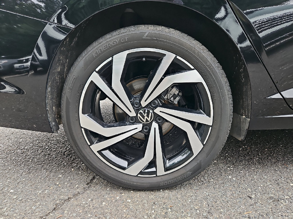 Certified 2026 Volkswagen Jetta SEL FWD image 9