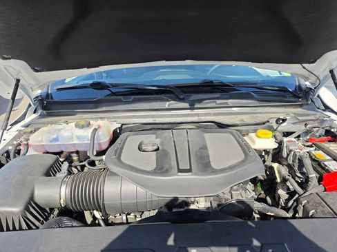 Used 2025 RAM 1500 Laramie w/ Sport Appearance Package AWD/4WD image 24