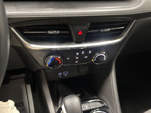 Used 2024 Buick Encore GX Preferred w/ Advanced Technology Package FWD image 10