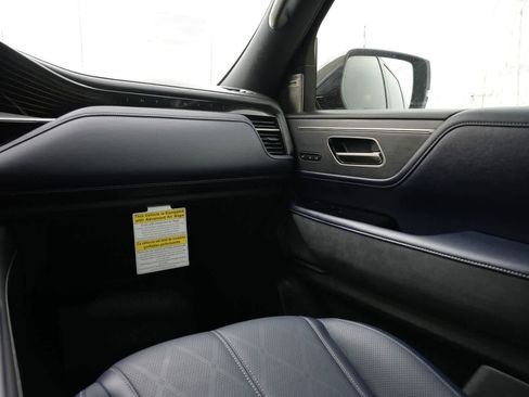 New 2026 INFINITI QX80 4WD image 8