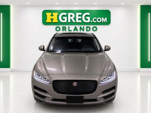 Used 2017 Jaguar F-PACE Premium AWD/4WD image 7