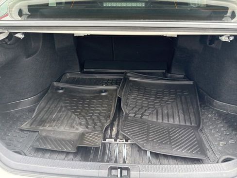 Used 2025 Toyota Camry LE w/ Convenience Package image 25