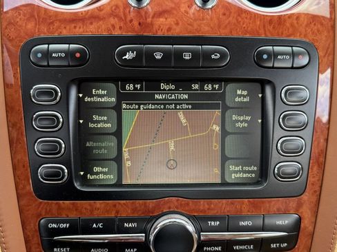 Used 2011 Bentley Flying Spur Flying Spur Speed image 30