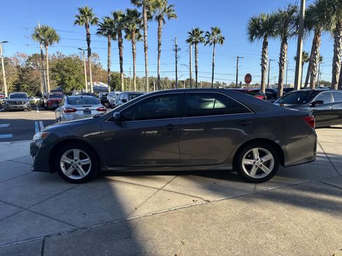 Used 2014 Toyota Camry SE image 8