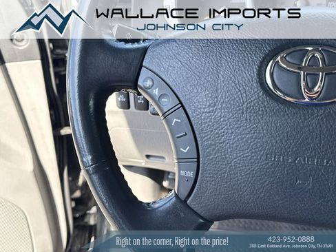 Used 2004 Toyota 4Runner Sport AWD/4WD image 29