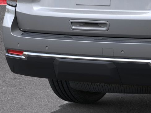 New 2026 Chevrolet Suburban LS image 14