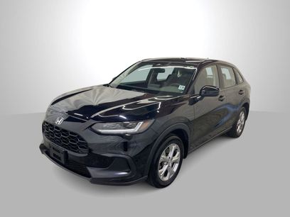 Used 2025 Honda HR-V LX