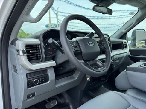 New 2026 Ford F250 XL image 33