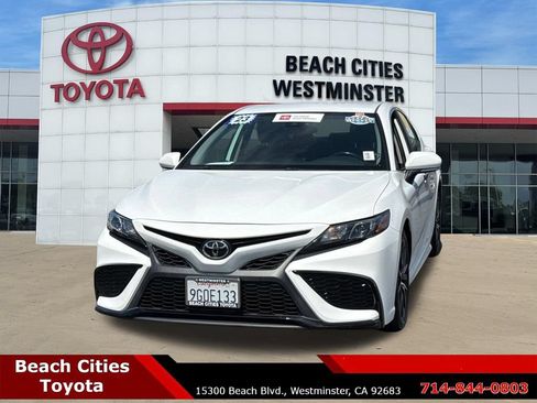 Certified 2023 Toyota Camry SE FWD image 5