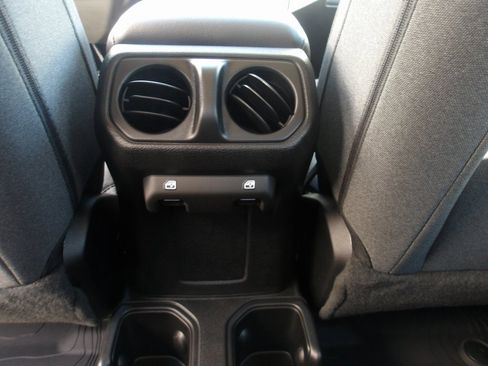 New 2025 Jeep Gladiator Willys image 20