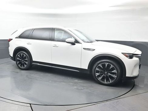 Certified 2024 MAZDA CX-90 Plug-In Hybrid w/ Premium Pkg AWD/4WD image 7