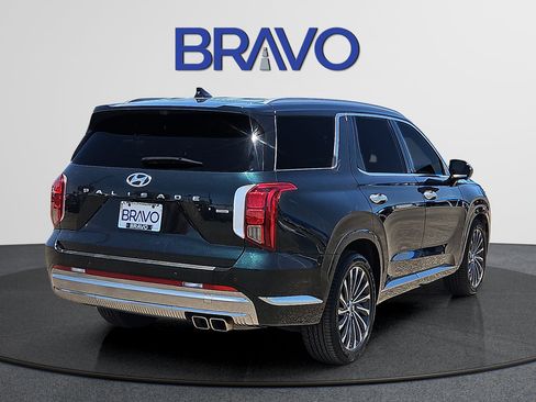 Used 2024 Hyundai Palisade Calligraphy AWD/4WD image 4