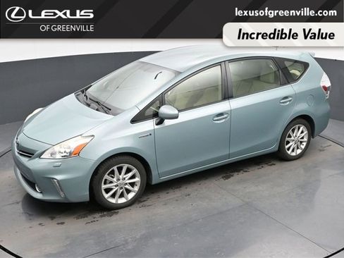 Used 2014 Toyota Prius V Five image 24