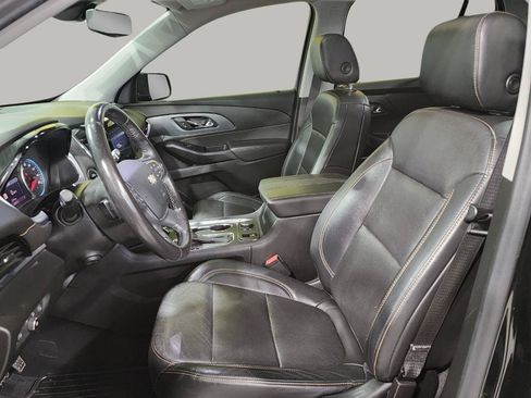 Used 2020 Chevrolet Traverse Premier w/ Redline Edition AWD/4WD image 23