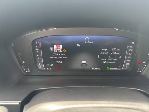 Certified 2025 Honda Pilot Black Edition image 15