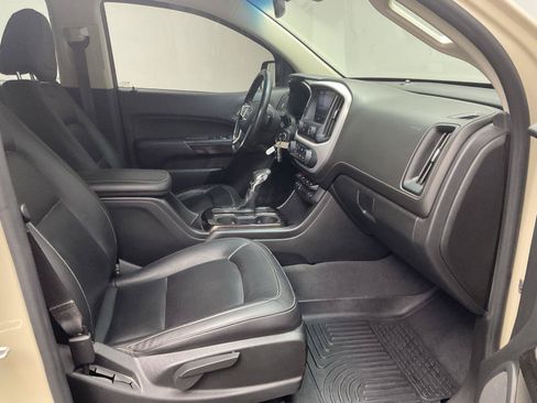 Used 2022 GMC Canyon Elevation w/ Elevation Premium Package AWD/4WD image 24