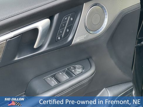 Certified 2025 Buick Enclave Avenir w/ Super Cruise Package image 16