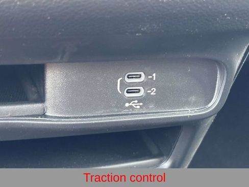 New 2027 Chrysler Pacifica Select w/ Family Tech Group AWD/4WD image 26