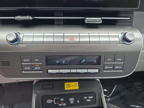 New 2026 Hyundai Kona SEL Premium image 28