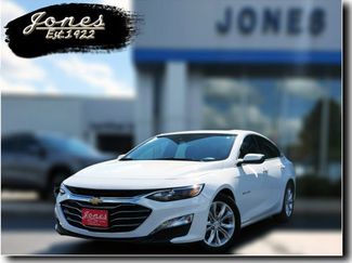 Used 2024 Chevrolet Malibu LT image 1