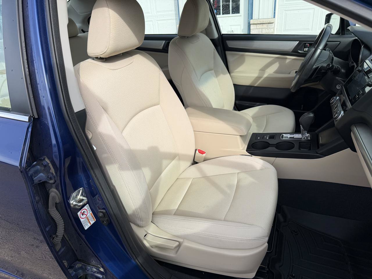 Used 2016 Subaru Legacy 2.5i Premium AWD/4WD image 17