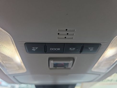 Certified 2025 Toyota RAV4 LE AWD/4WD image 23